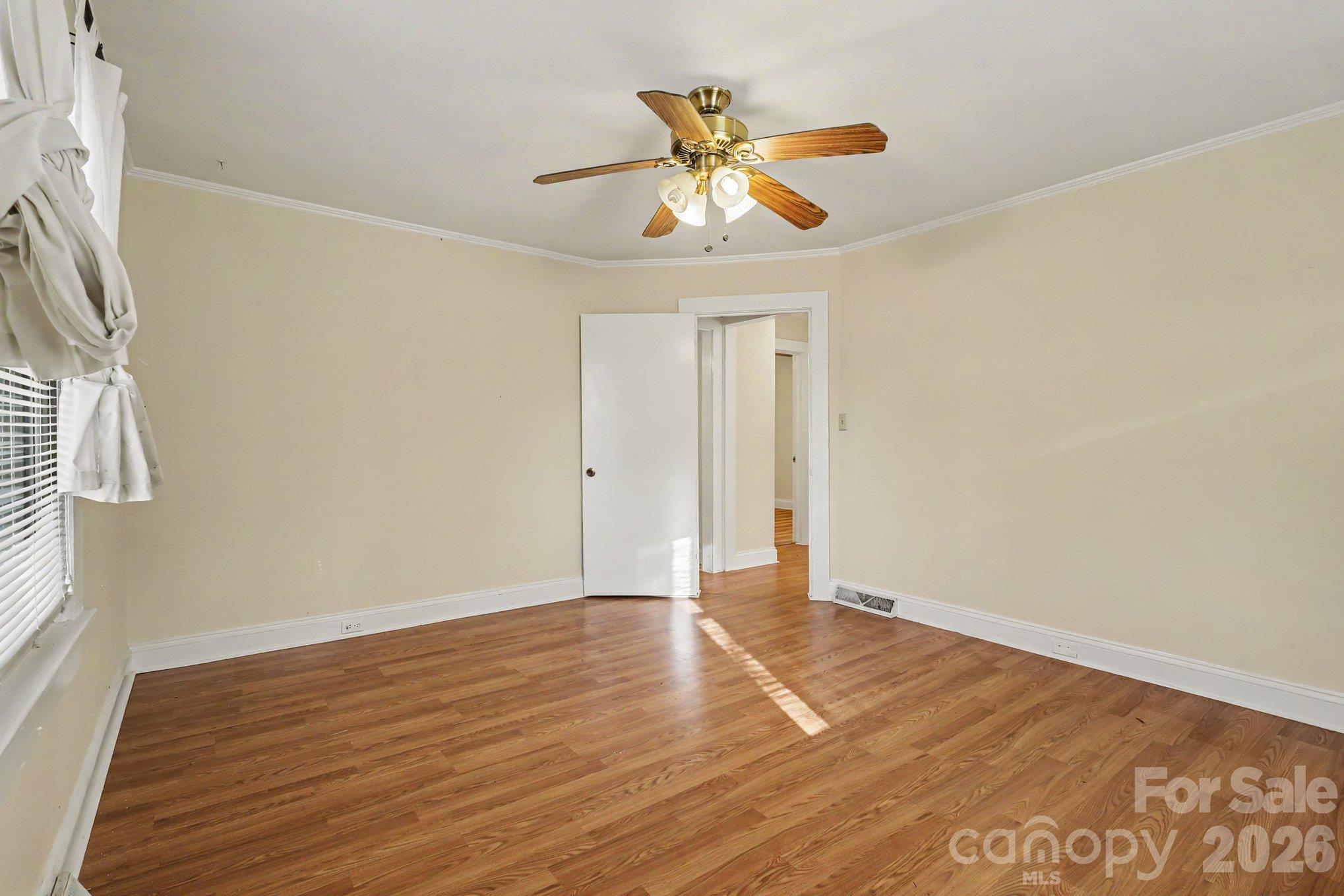 Single Family Residence at 1445 Midlake Road, Kannapolis, photo 6 of 31