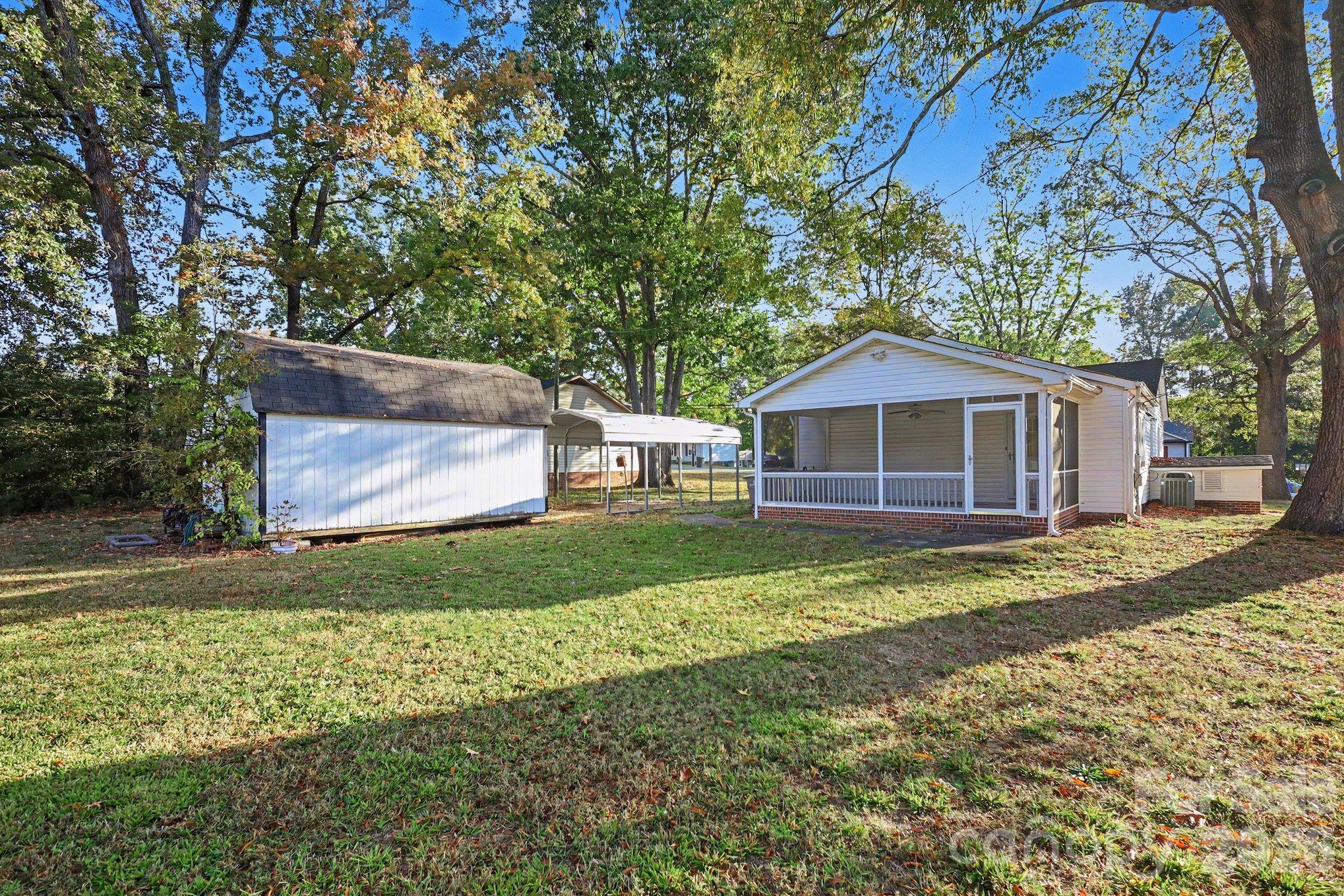 Single Family Residence at 1445 Midlake Road, Kannapolis, photo 30 of 31