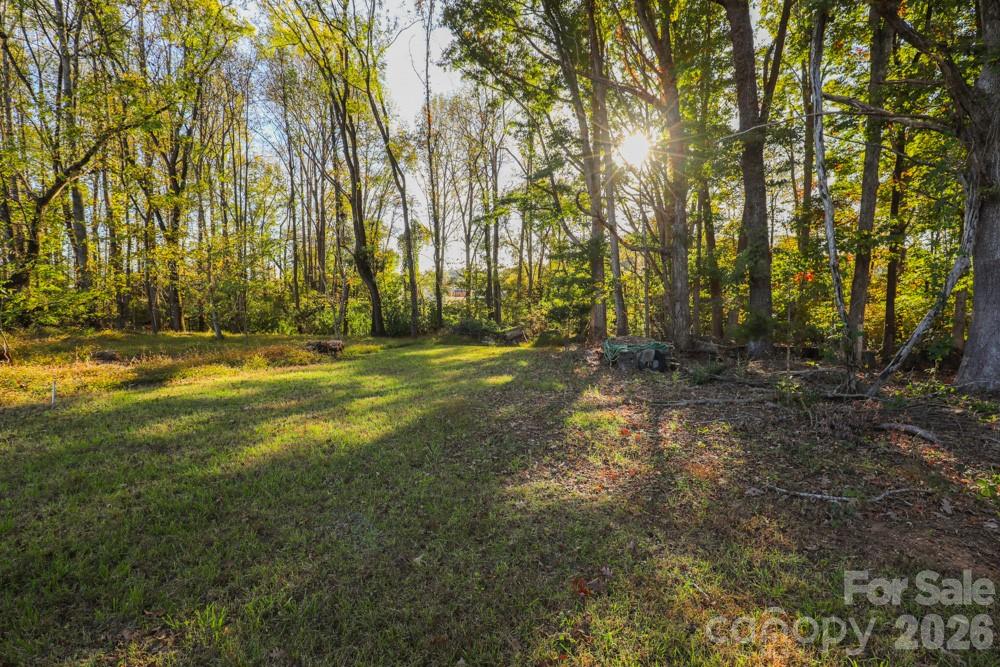 Single Family Residence at 103 Highlander Street, Morganton, photo 4 of 30