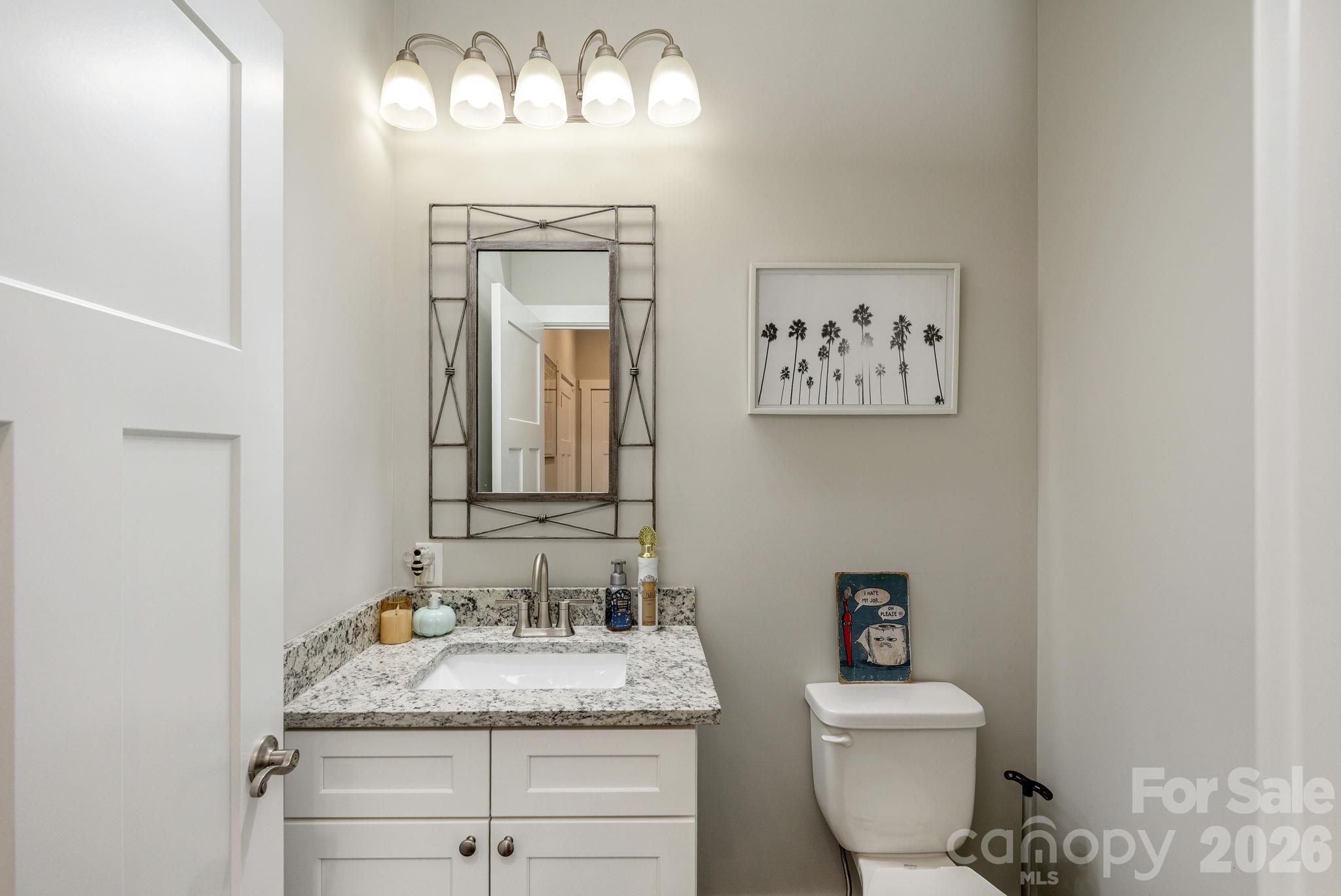 Single Family Residence at 160 Leyland Circle, Hendersonville, photo 16 of 19