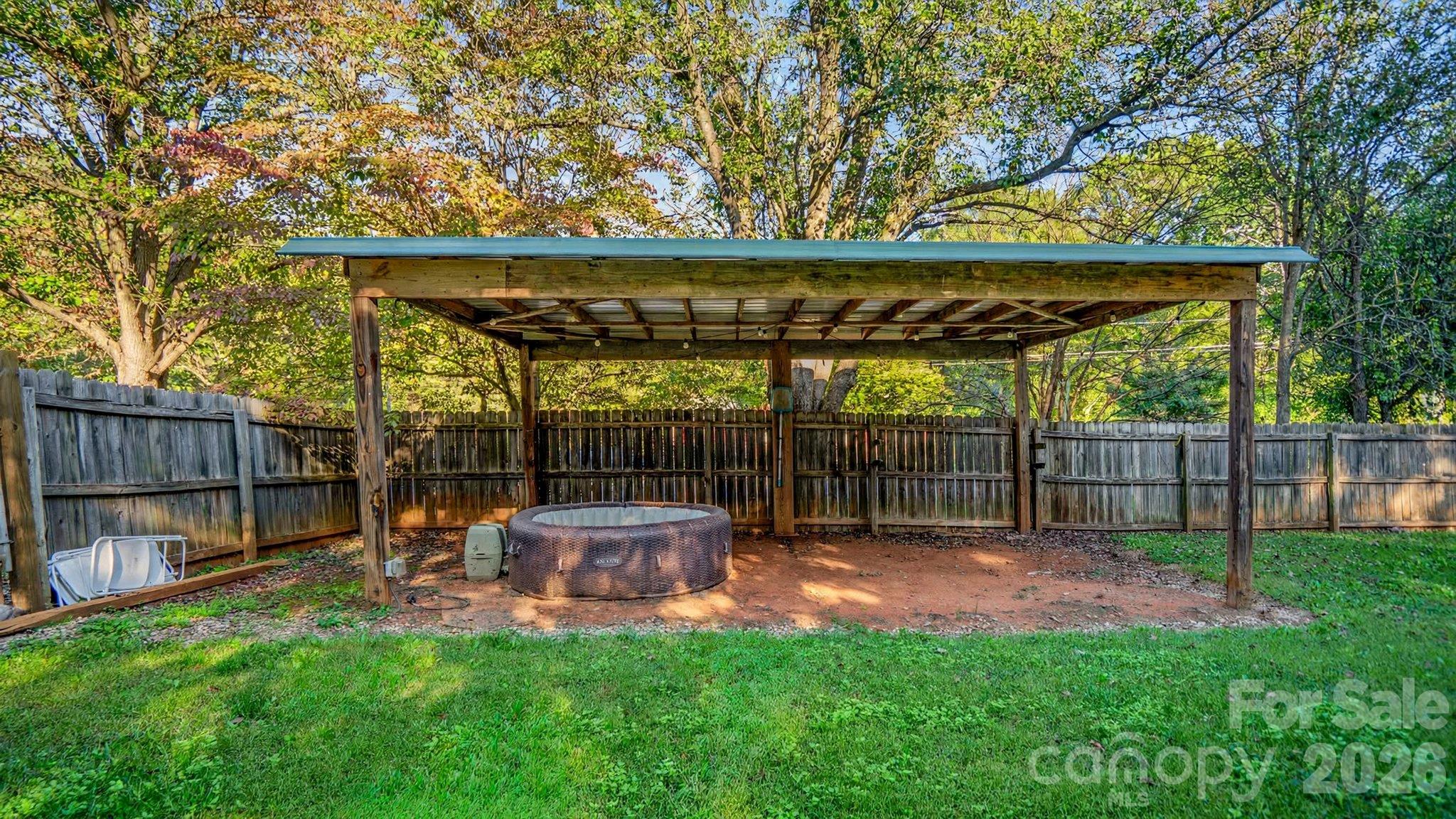 24' x 16' covered shelter (perfect for boat or camper) - 105 Brockway Drive, Mooresville