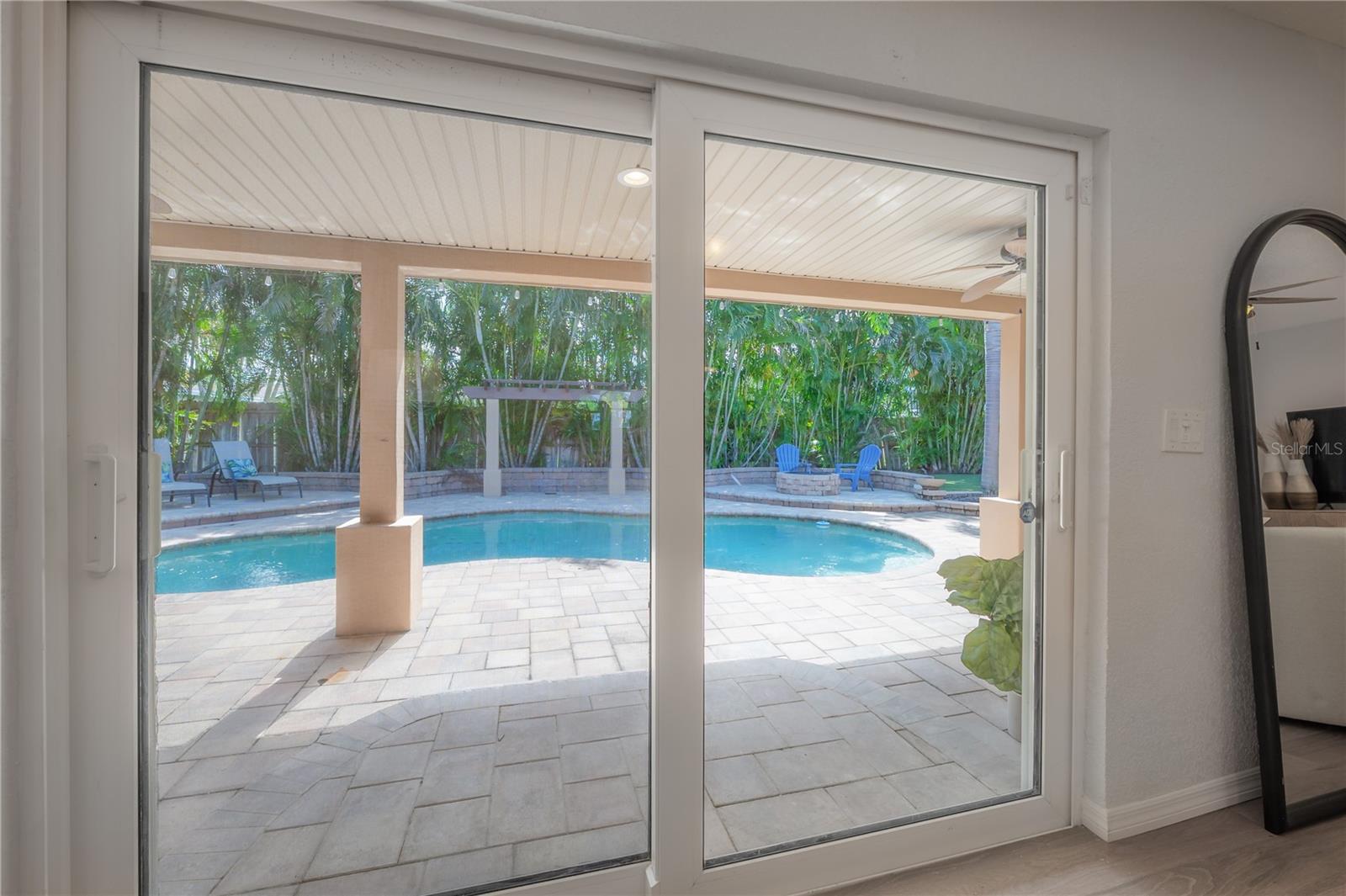 Single Family Residence at 3935 W EDEN ROC CIR, TAMPA, photo 23 of 76
