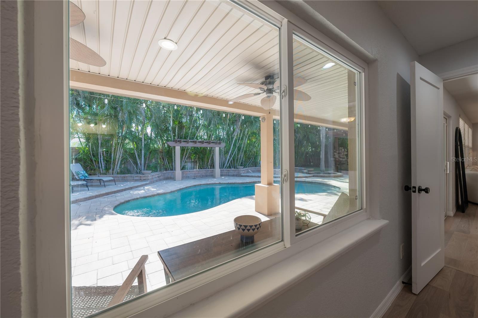 Single Family Residence at 3935 W EDEN ROC CIR, TAMPA, photo 46 of 76