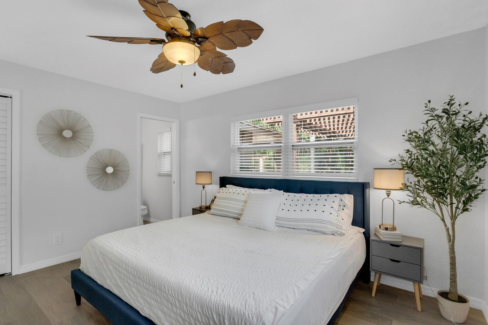 Single Family Residence at 3935 W EDEN ROC CIR, TAMPA, photo 59 of 76