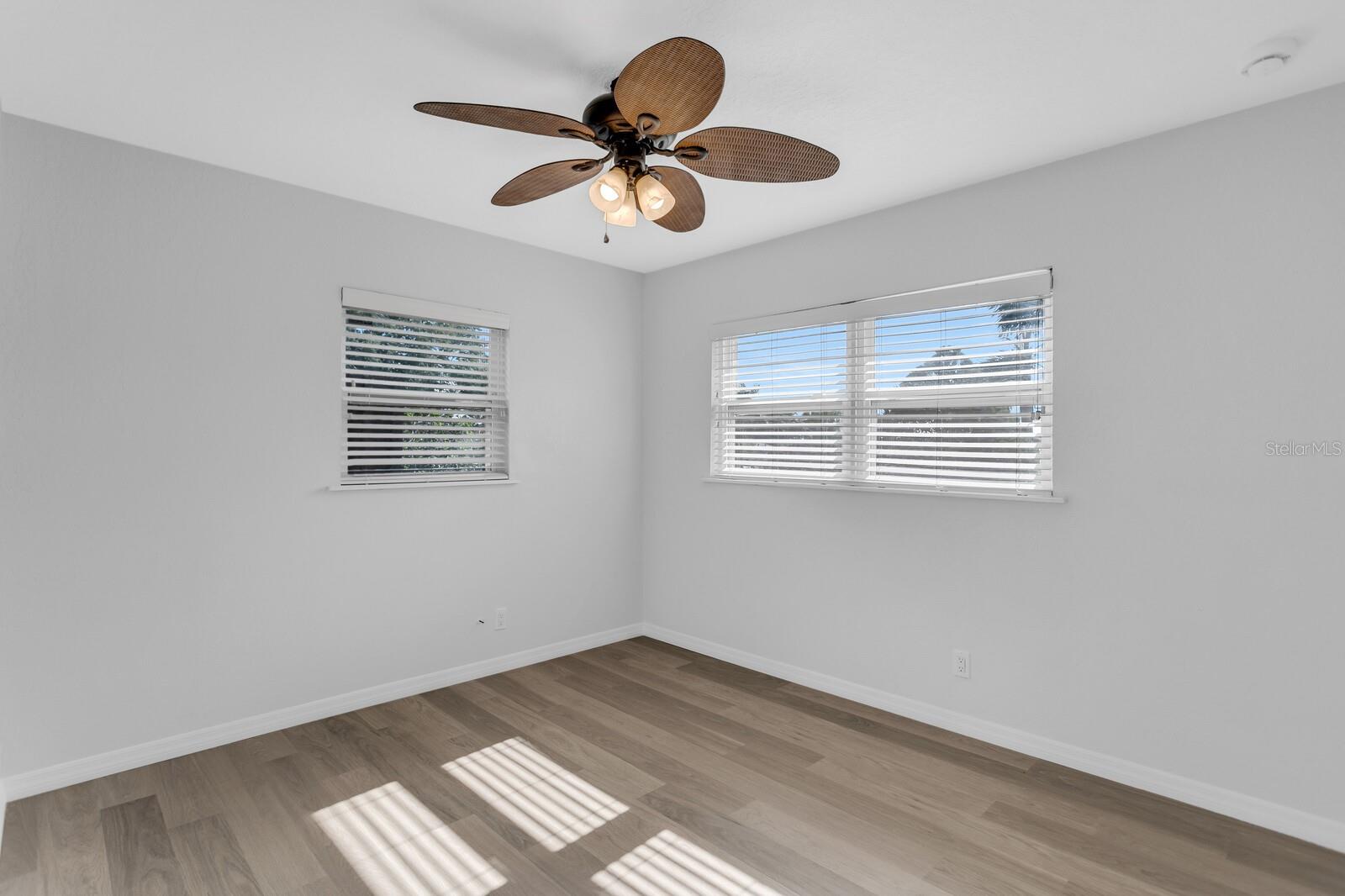 Single Family Residence at 3935 W EDEN ROC CIR, TAMPA, photo 63 of 76