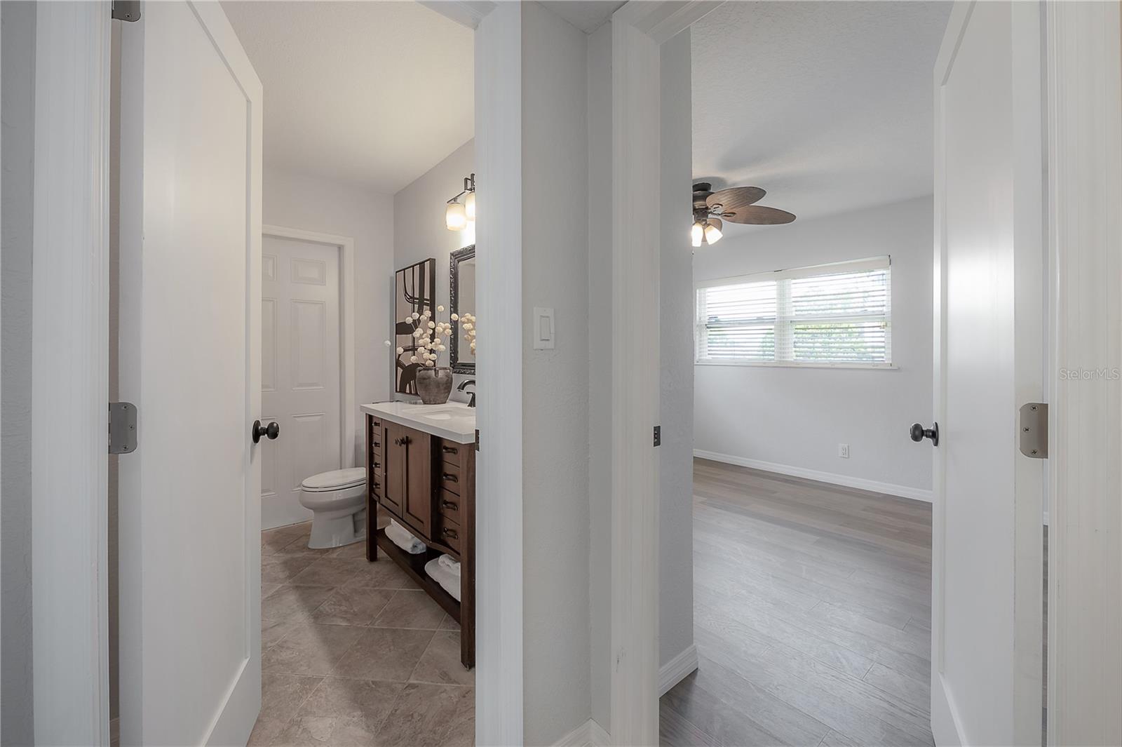 Single Family Residence at 3935 W EDEN ROC CIR, TAMPA, photo 64 of 76