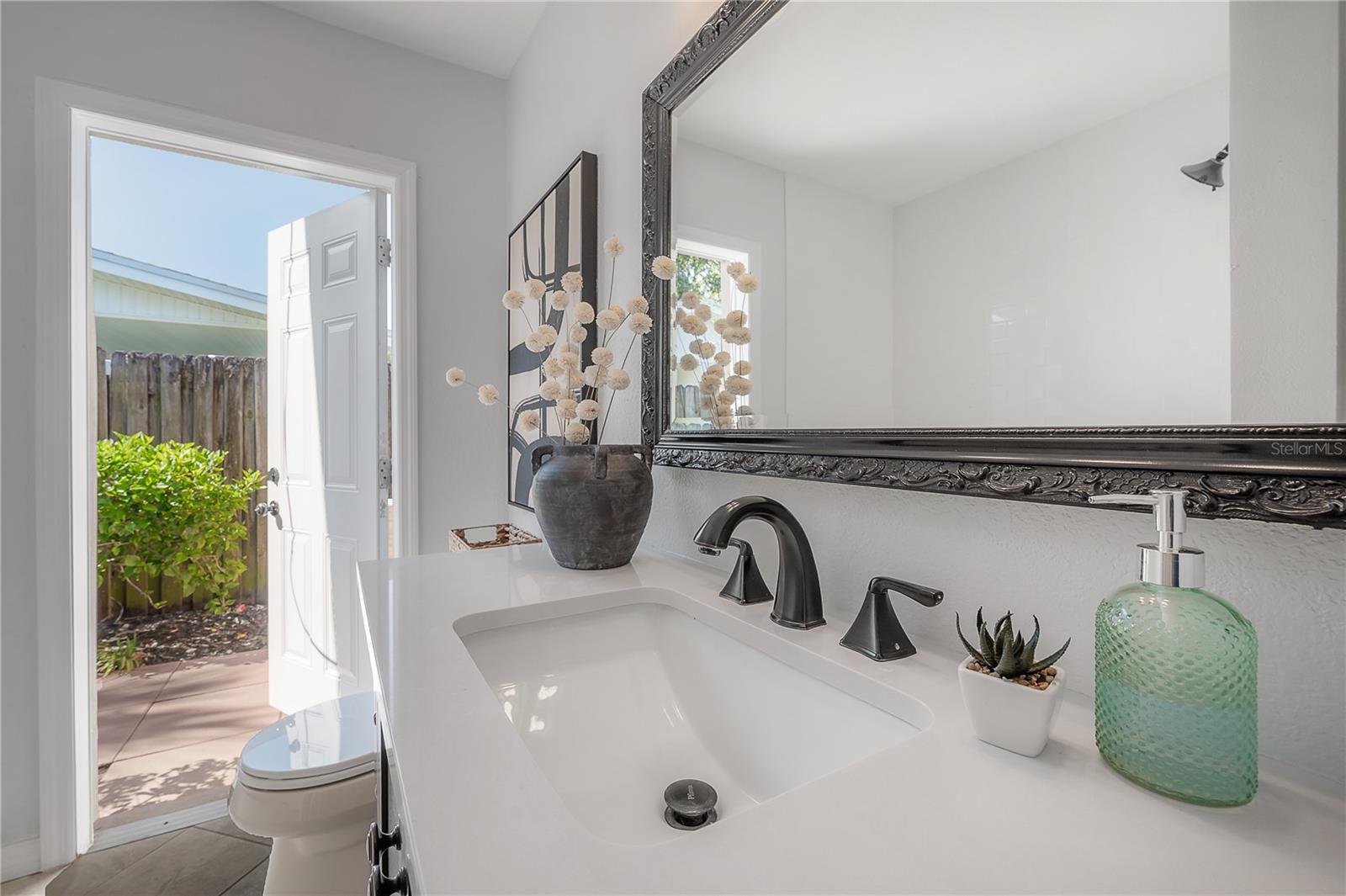 Single Family Residence at 3935 W EDEN ROC CIR, TAMPA, photo 67 of 76
