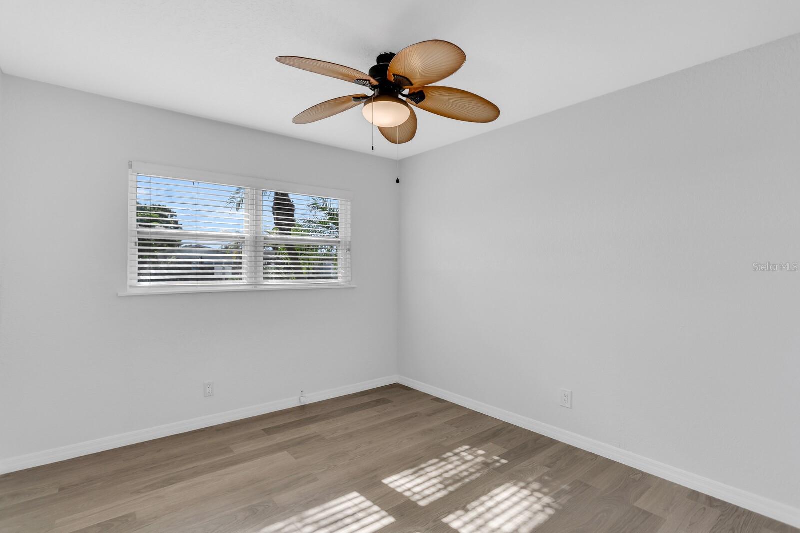 Single Family Residence at 3935 W EDEN ROC CIR, TAMPA, photo 68 of 76