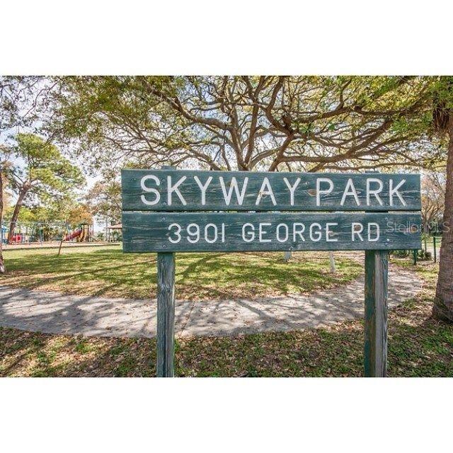 Skyway Park - 3935 W EDEN ROC CIR, TAMPA