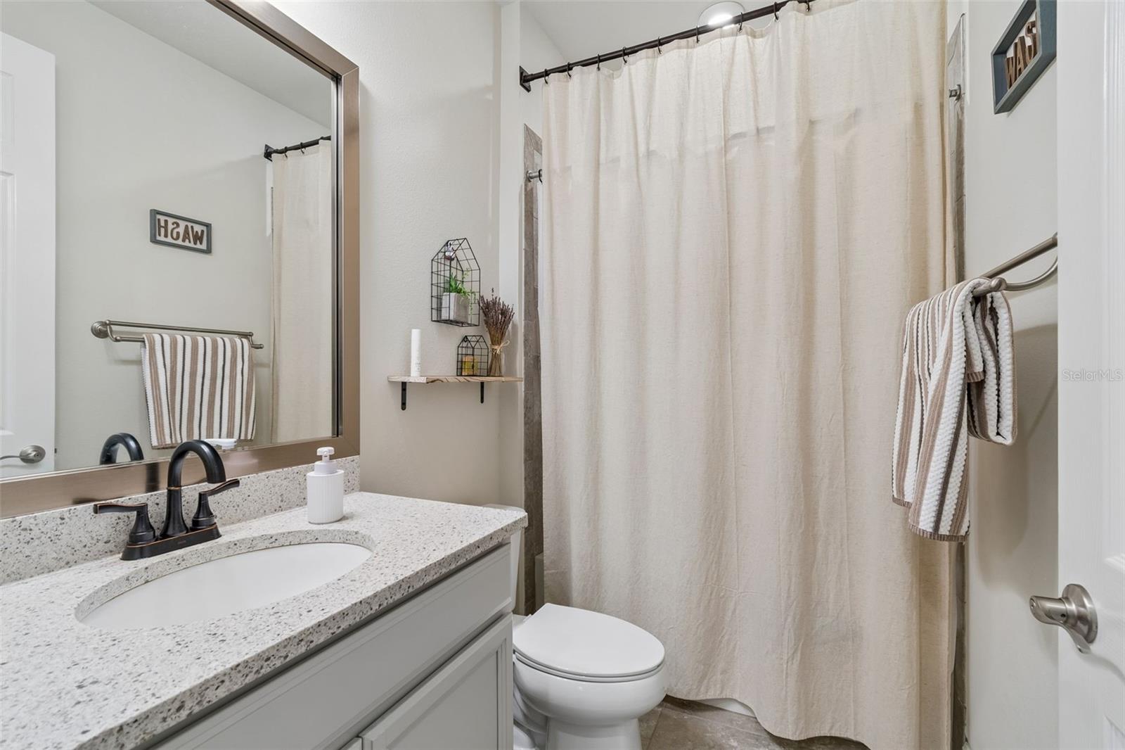 Single Family Residence at 11512 NAVEL ORANGE WAY, TAMPA, photo 6 of 46