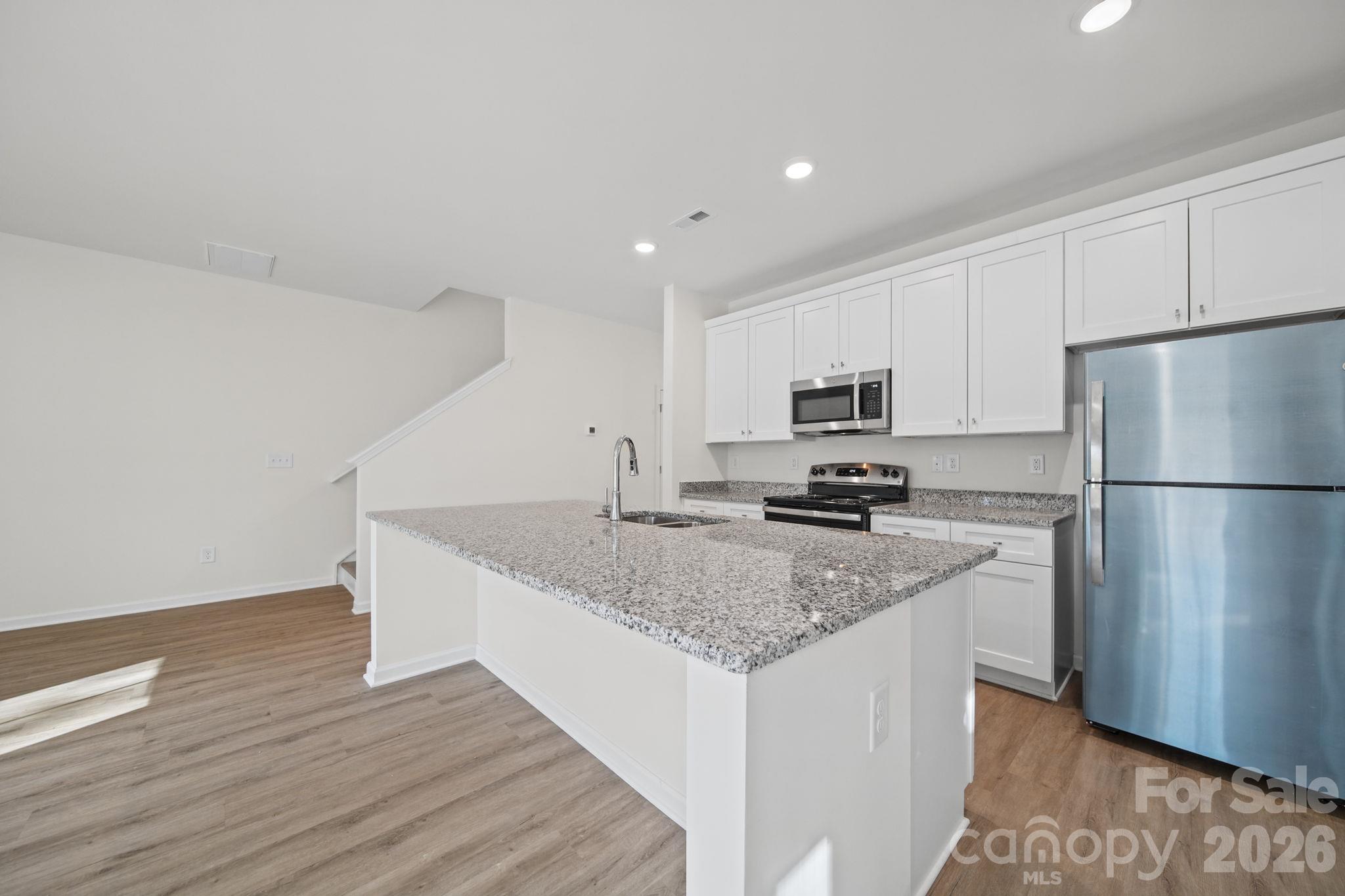 Kitchen - 3266-3270 Loop Road, Lincolnton