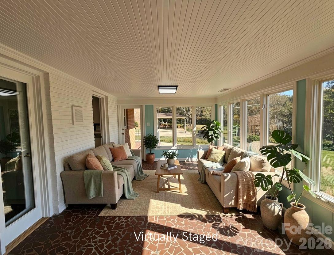 Single Family Residence at 524 Country Club Circle, Shelby, photo 17 of 46