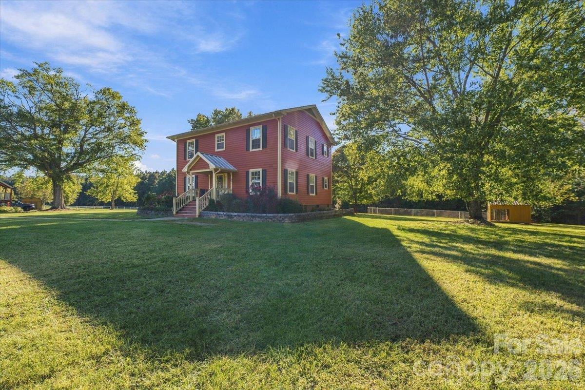Single Family Residence at 2259 Okeewemee-Star Road, Troy, photo 3 of 48