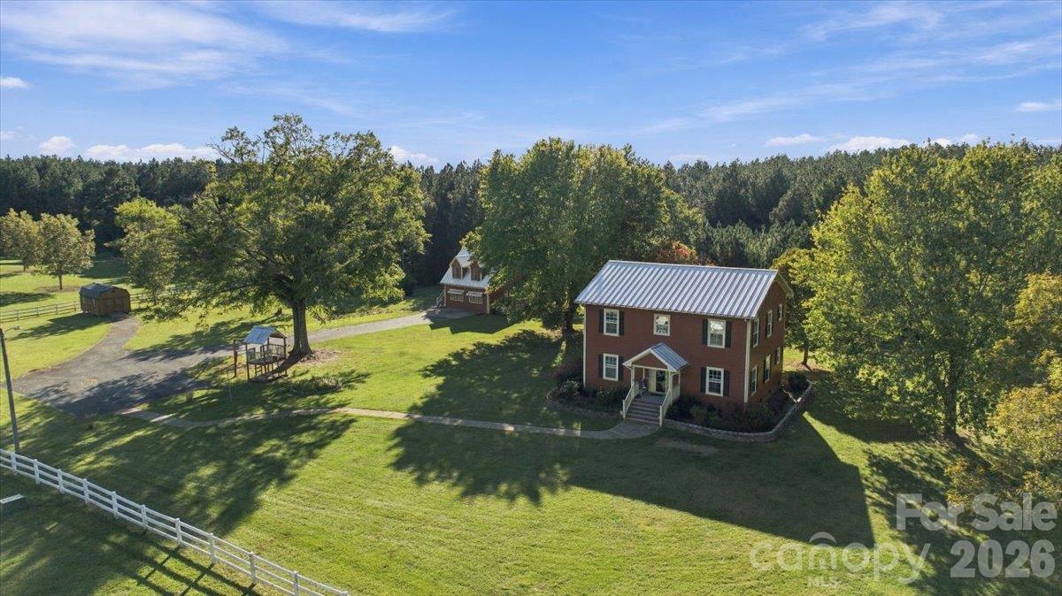 Single Family Residence at 2259 Okeewemee-Star Road, Troy, photo 7 of 48