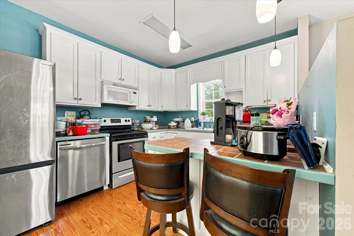 Single Family Residence at 2259 Okeewemee-Star Road, Troy, photo 11 of 48