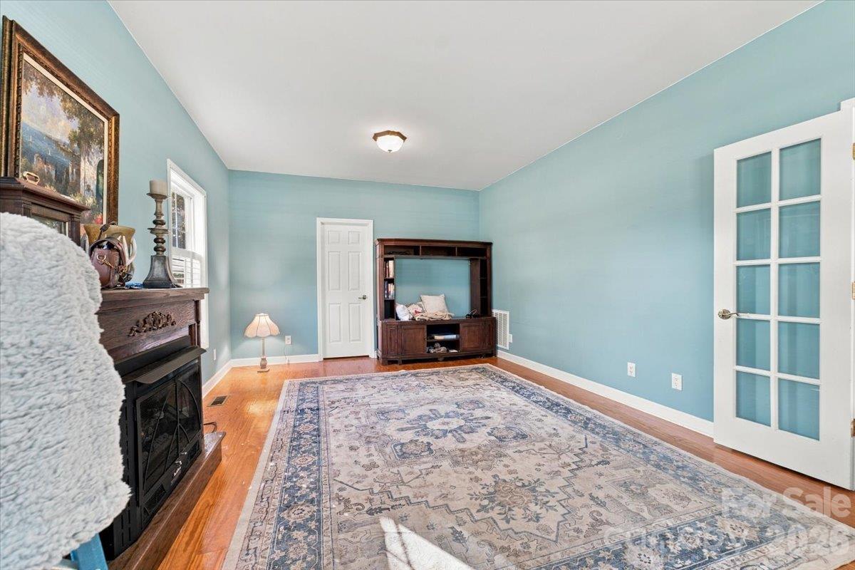 Single Family Residence at 2259 Okeewemee-Star Road, Troy, photo 17 of 48
