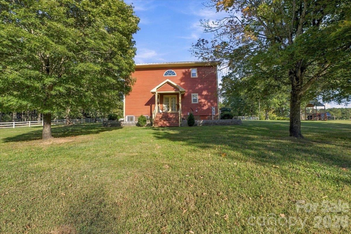 Single Family Residence at 2259 Okeewemee-Star Road, Troy, photo 33 of 48