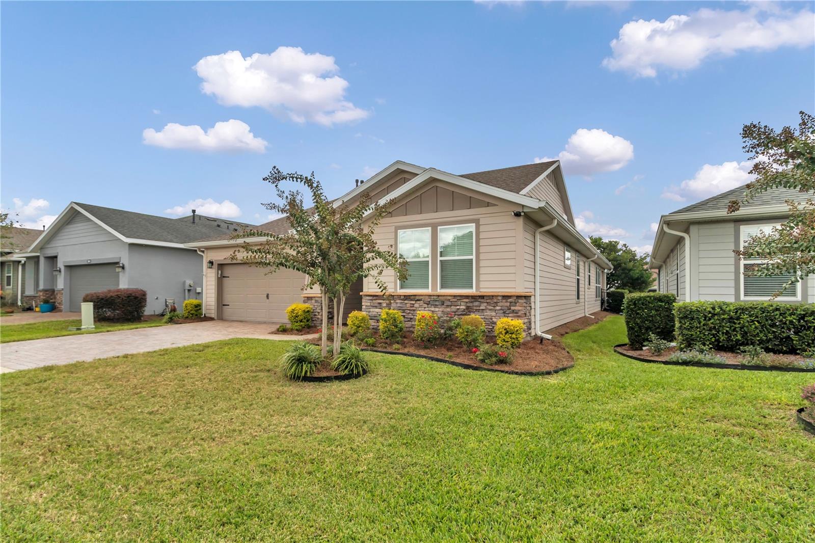 Single Family Residence at 5033 NW 35TH PL, OCALA, photo 2 of 87