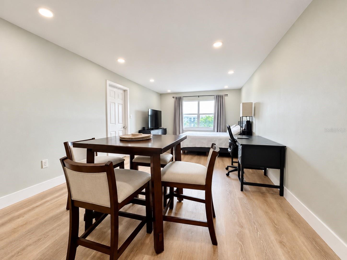 Condominium at 4113 LAKE BAYSHORE DR #C409, BRADENTON, photo 2 of 75