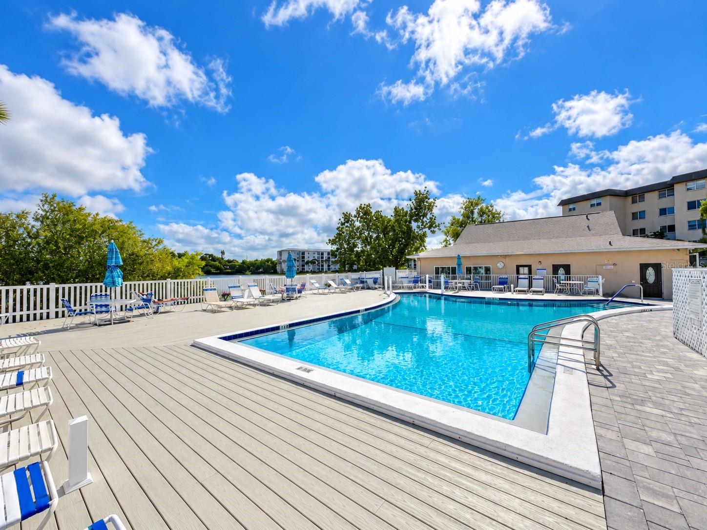 Condominium at 4113 LAKE BAYSHORE DR #C409, BRADENTON, photo 56 of 75