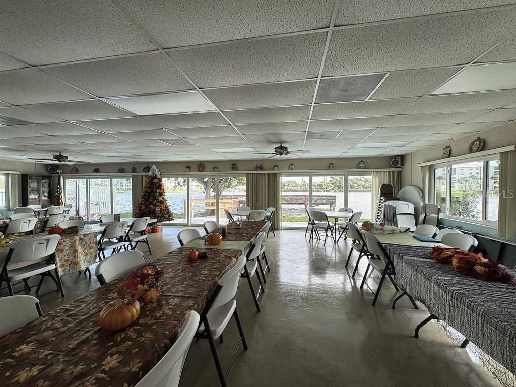 Condominium at 4113 LAKE BAYSHORE DR #C409, BRADENTON, photo 64 of 75