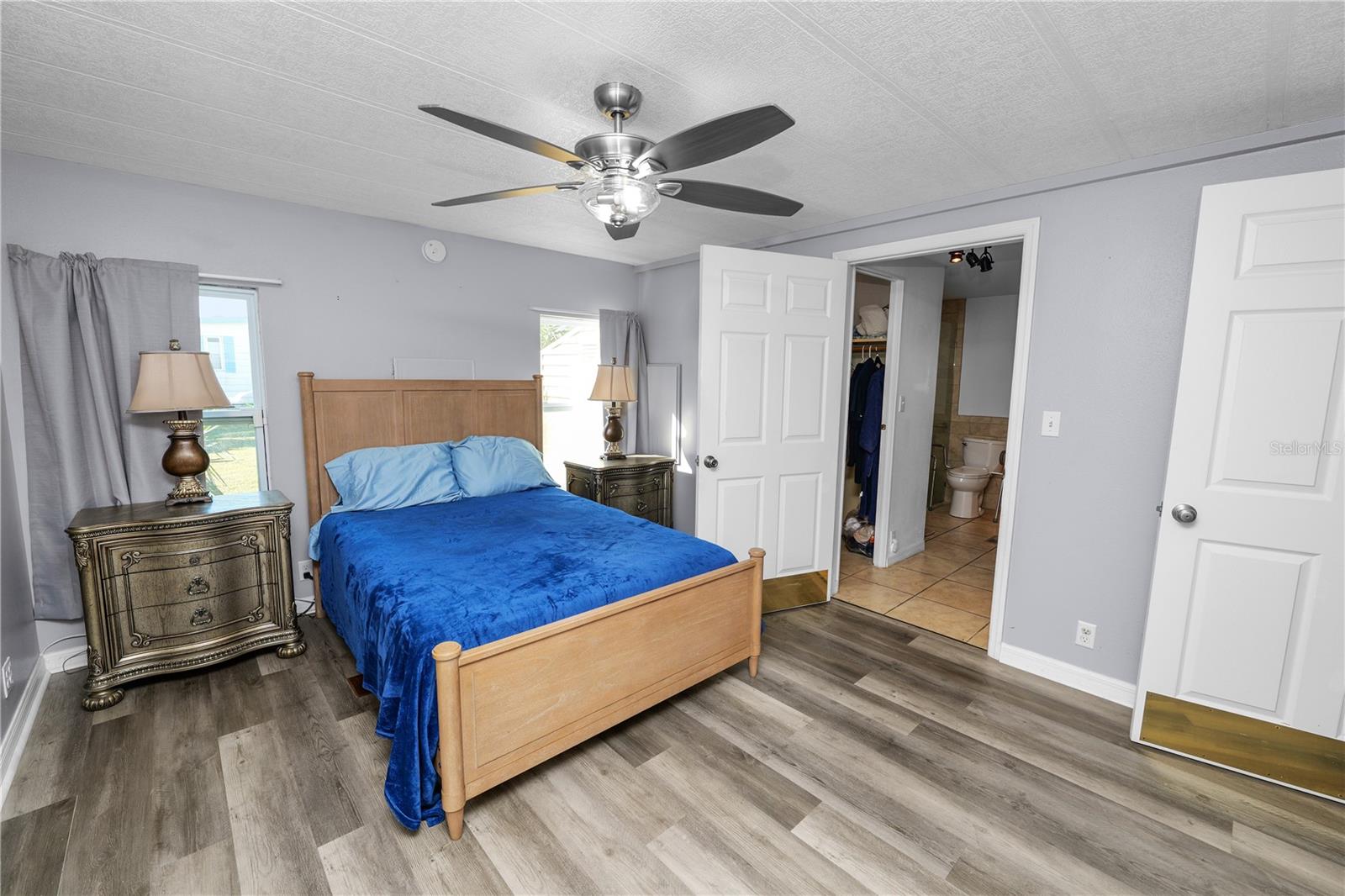 Manufactured Home at 918 PINE RIDGE DR, LAKELAND, photo 22 of 44