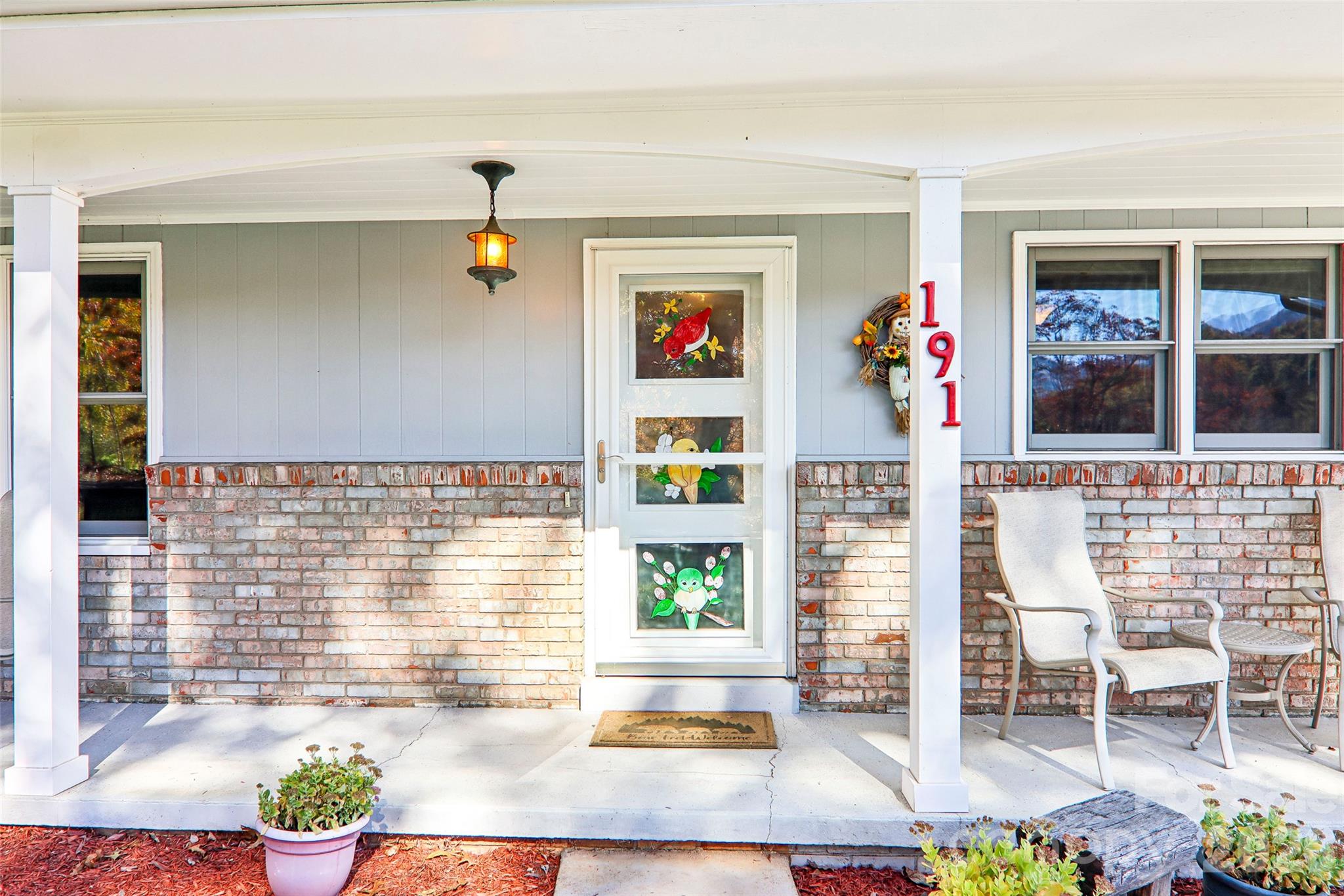 Single Family Residence at 191 Auburn Road, Waynesville, photo 6 of 46