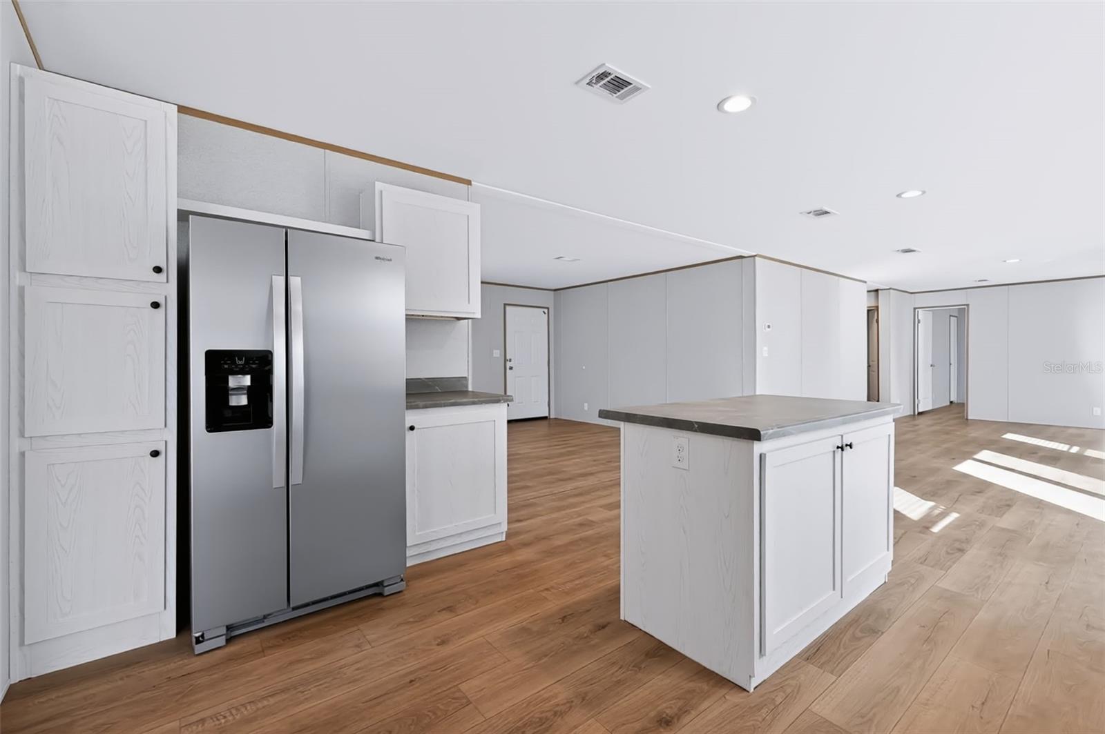 Kitchen - 9638 FARGO DR, HUDSON