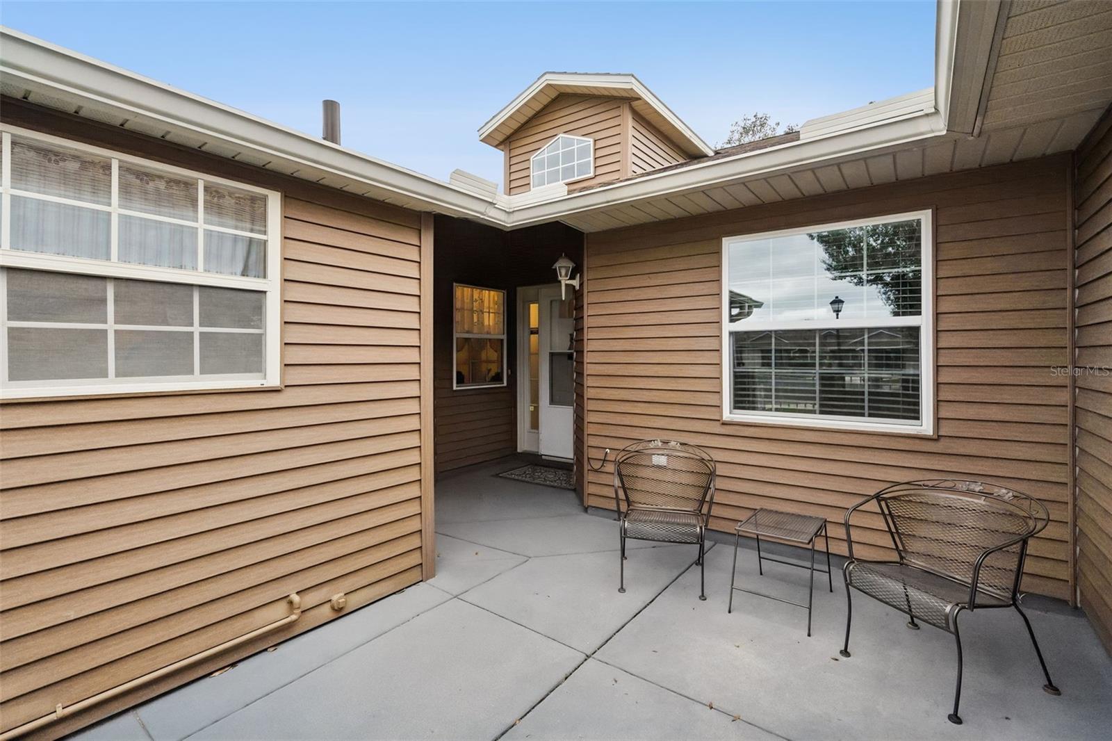 Courtyard - 5546 ROSEWALL, LEESBURG