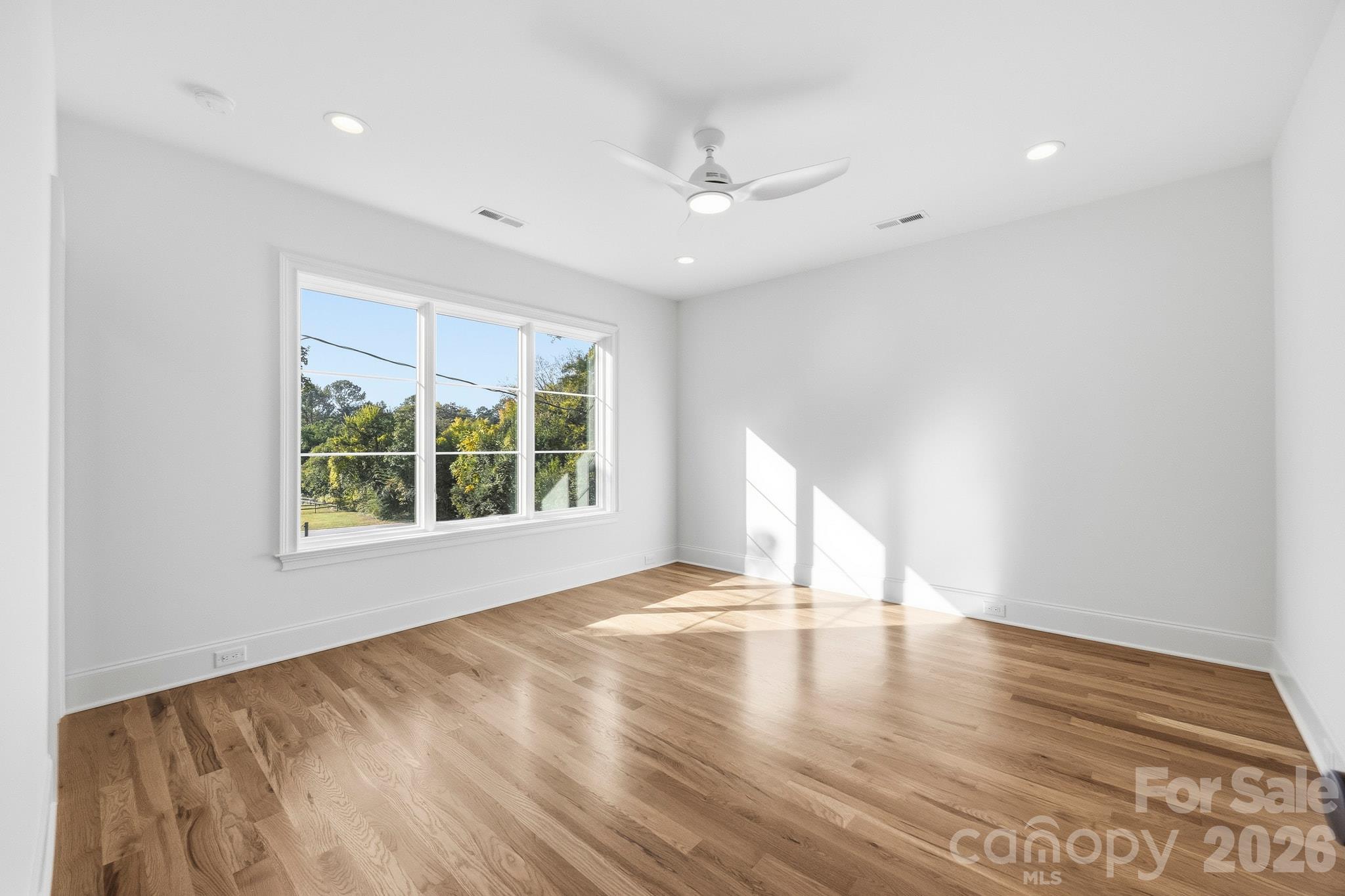 Single Family Residence at 4448 Halstead Drive, Charlotte, photo 33 of 39