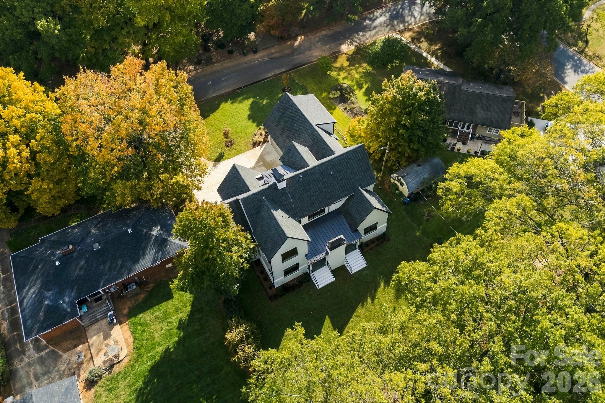 Single Family Residence at 4448 Halstead Drive, Charlotte, photo 38 of 39