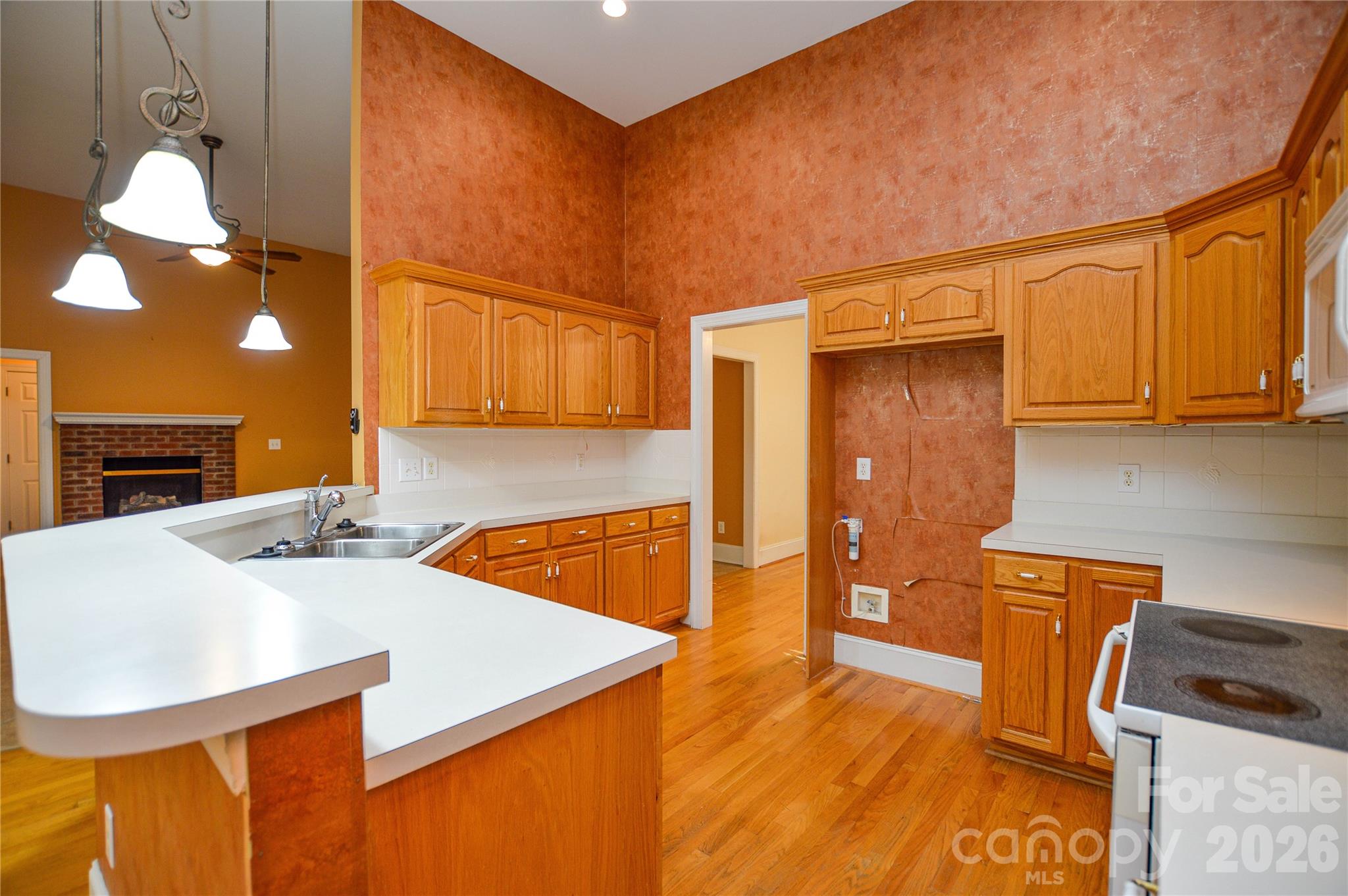 Single Family Residence at 6211 Rehobeth Road, Waxhaw, photo 13 of 40