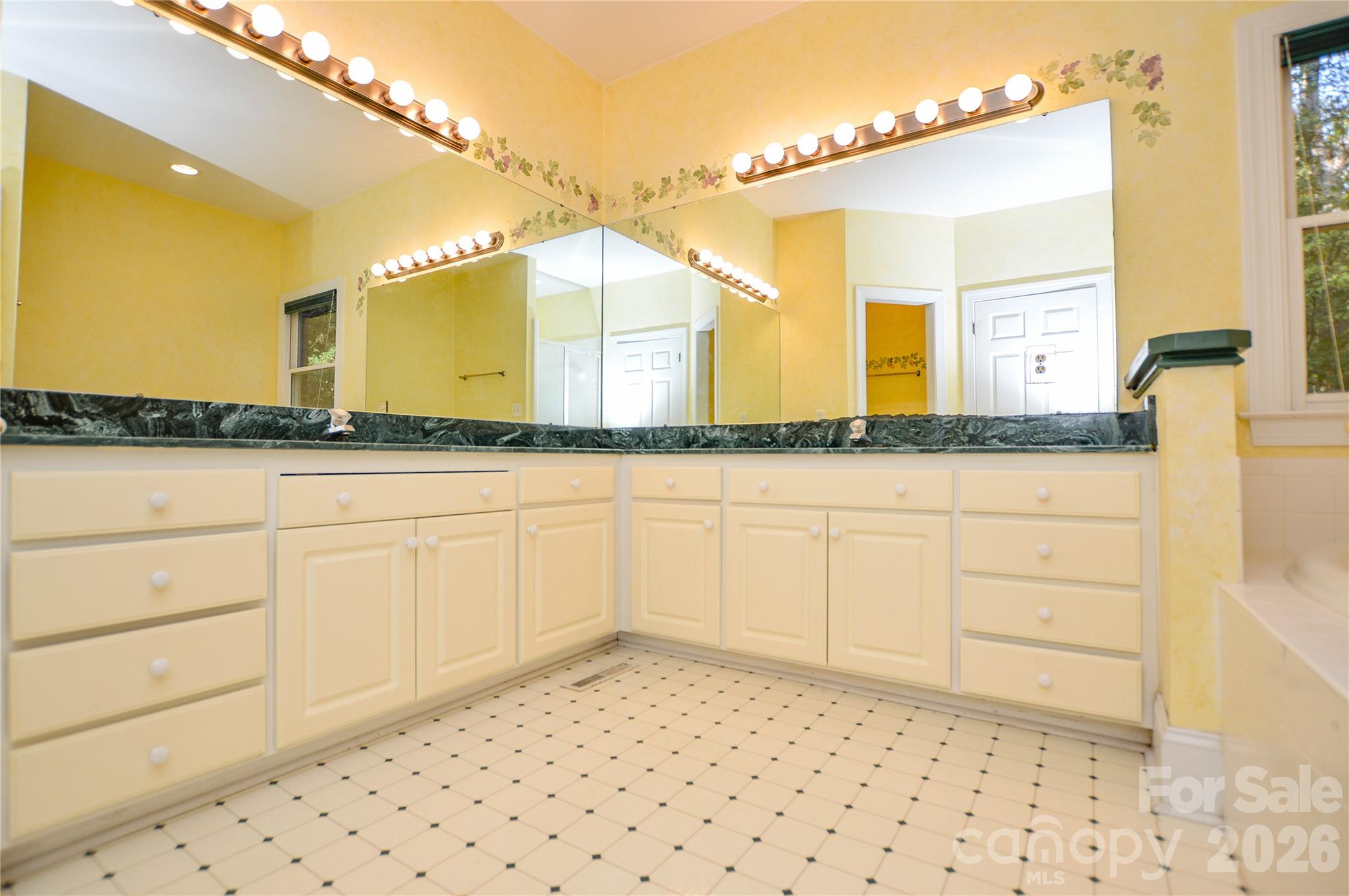 Single Family Residence at 6211 Rehobeth Road, Waxhaw, photo 29 of 40