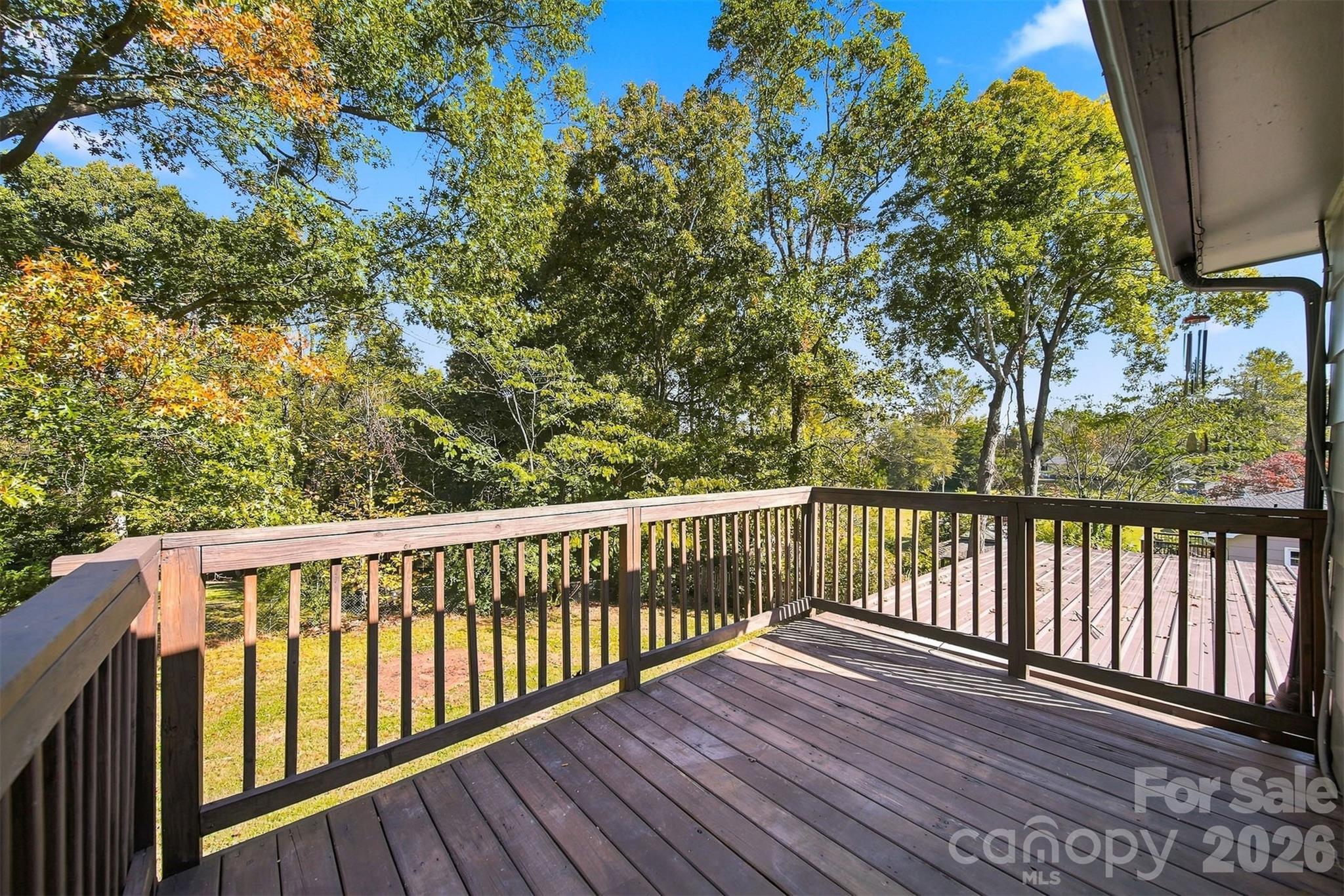 Single Family Residence at 93 Mountain Oak Lane, Hickory, photo 11 of 40