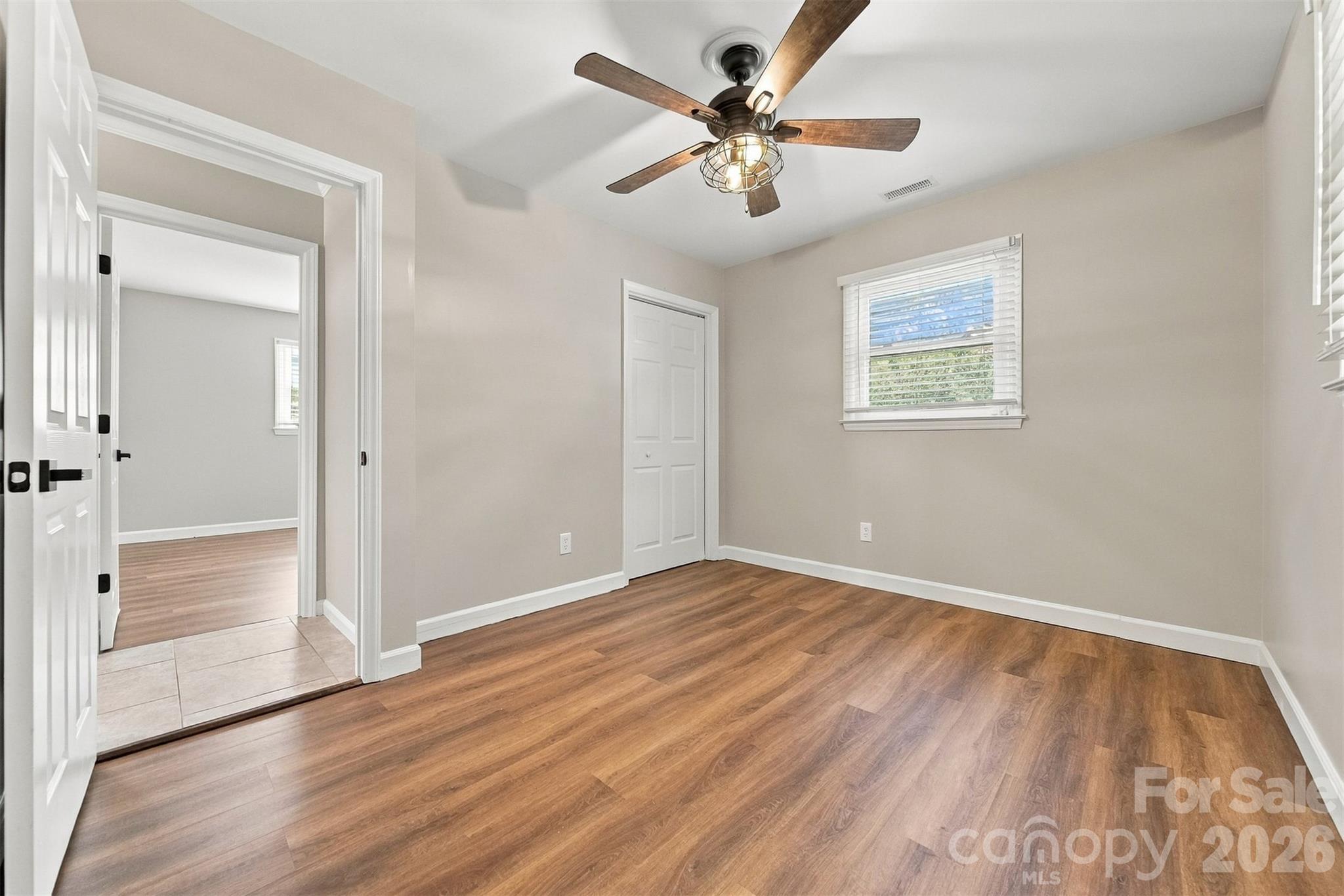 Single Family Residence at 93 Mountain Oak Lane, Hickory, photo 21 of 40