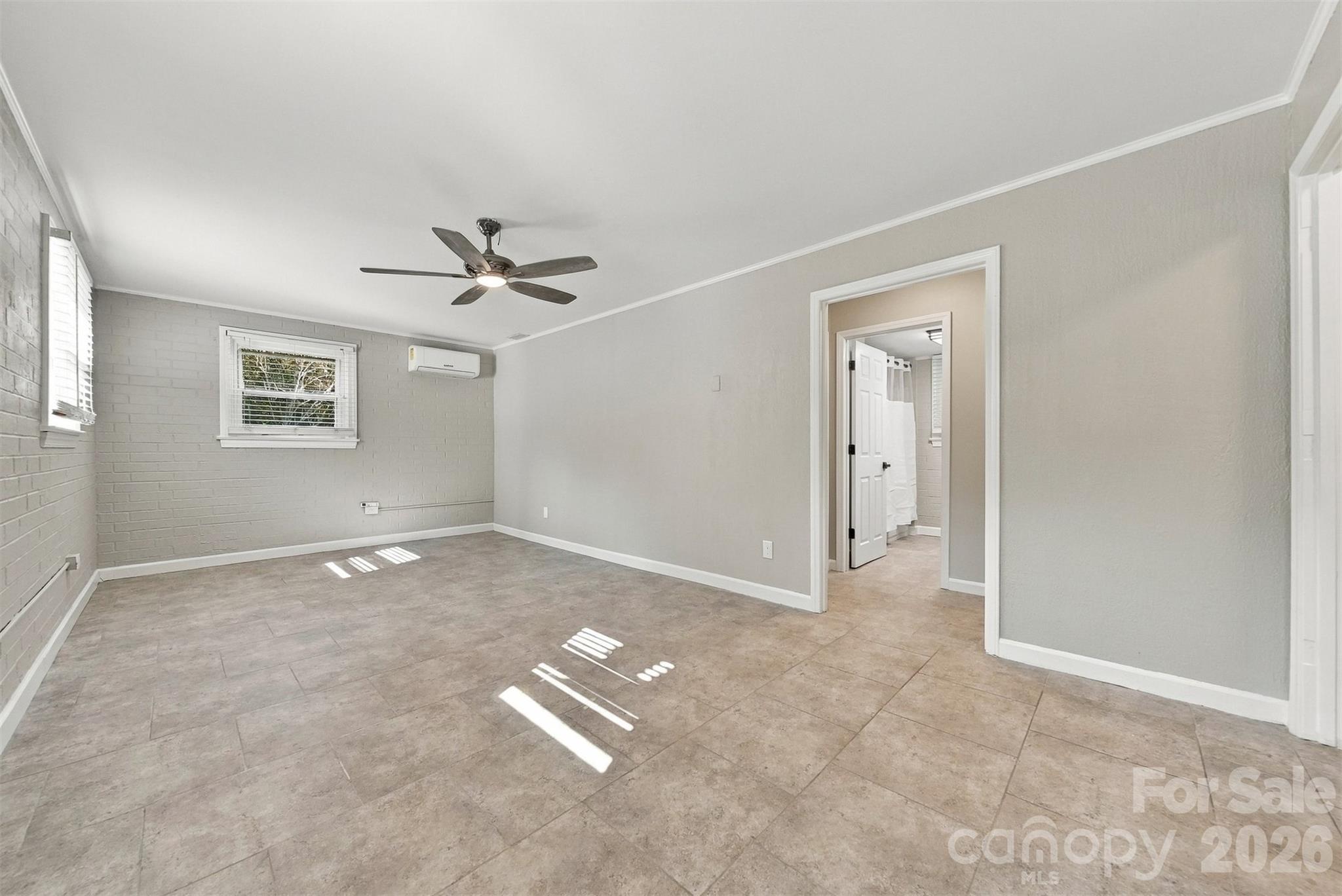 Single Family Residence at 93 Mountain Oak Lane, Hickory, photo 26 of 40
