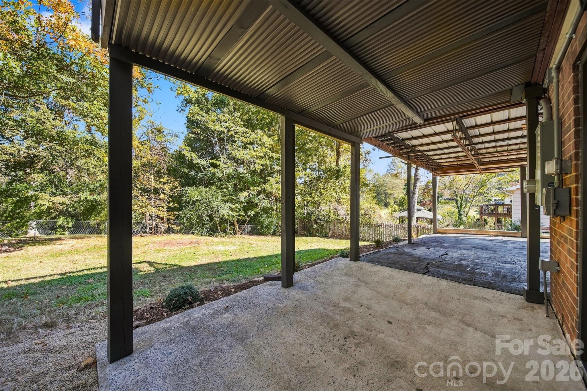 Downstairs patio - 93 Mountain Oak Lane, Hickory