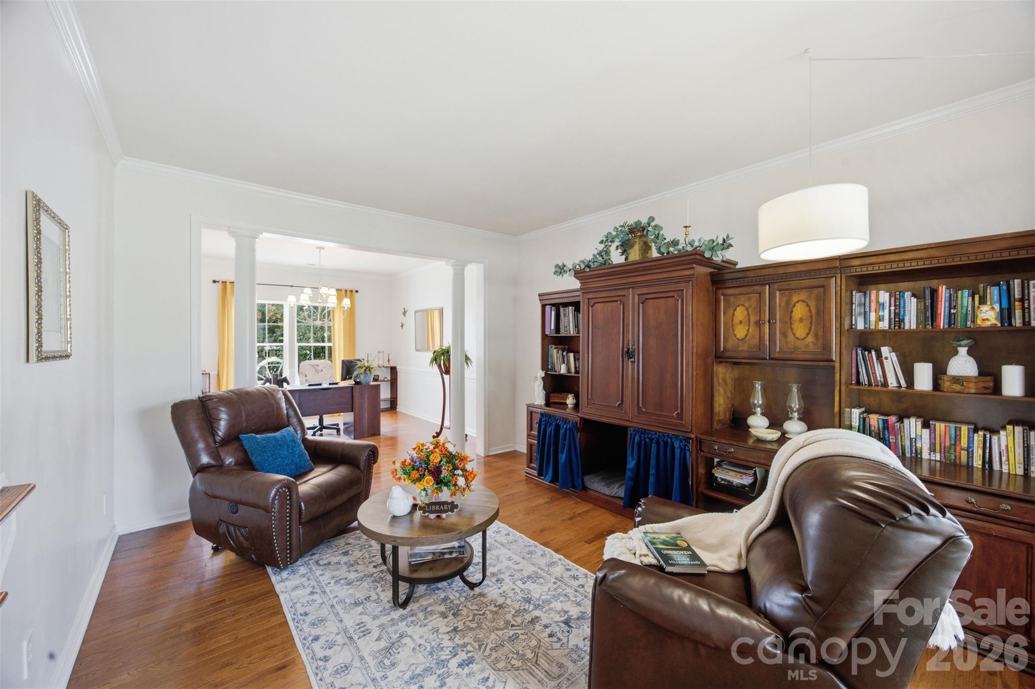 Single Family Residence at 221 Nixon Road, Belmont, photo 15 of 48