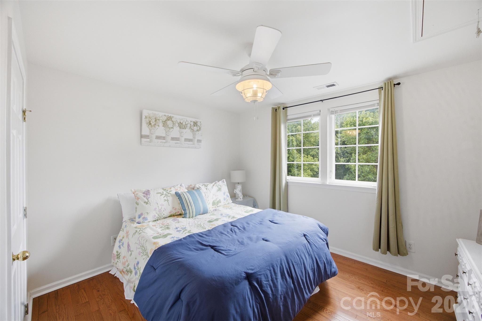 Single Family Residence at 221 Nixon Road, Belmont, photo 19 of 48