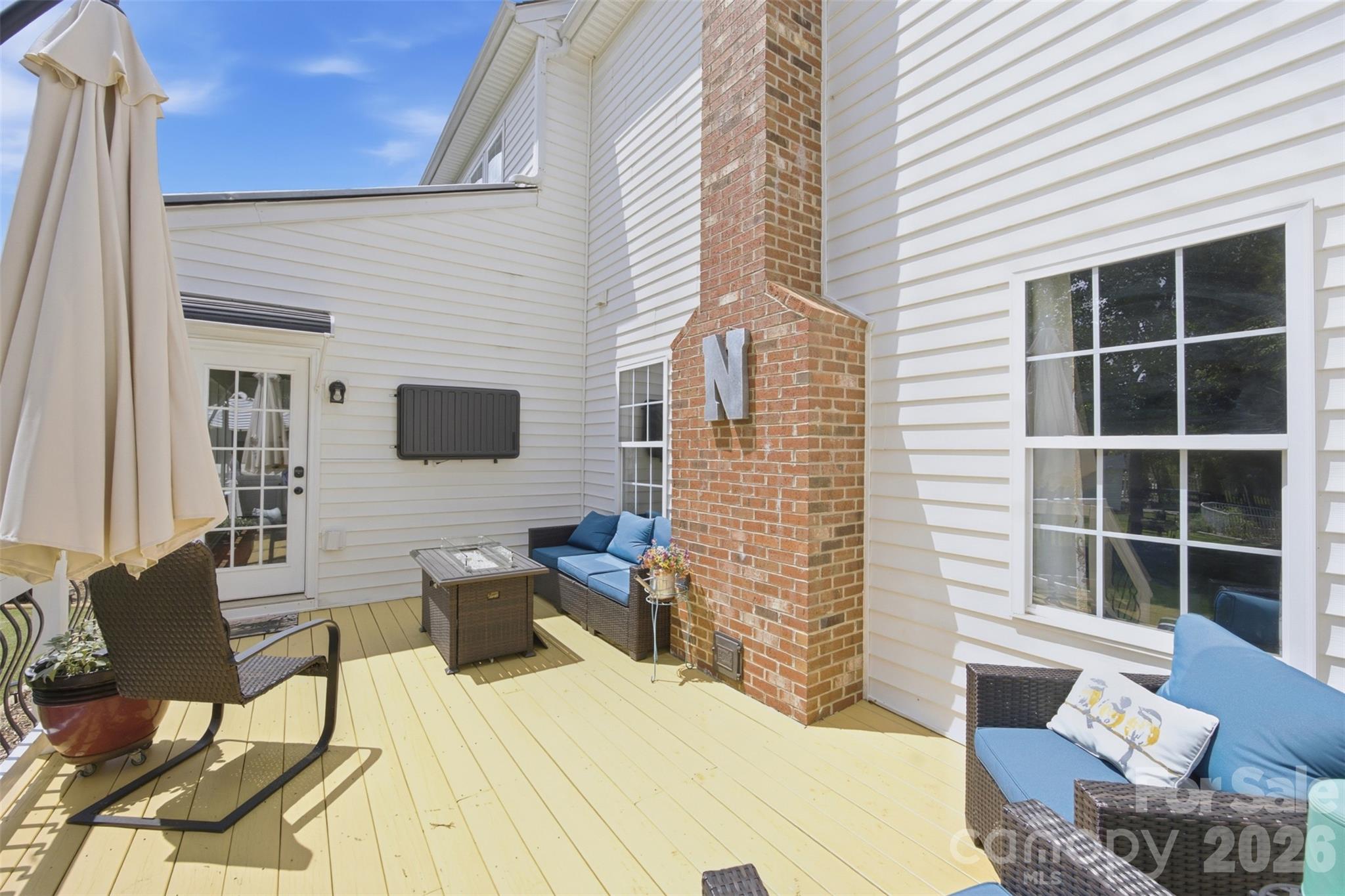 Single Family Residence at 221 Nixon Road, Belmont, photo 27 of 48