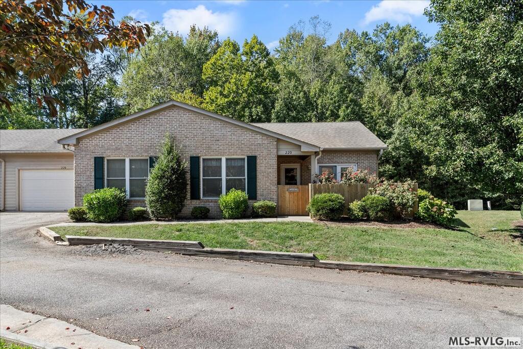 220 Beaver Creek Dr., South Hill VA 23970