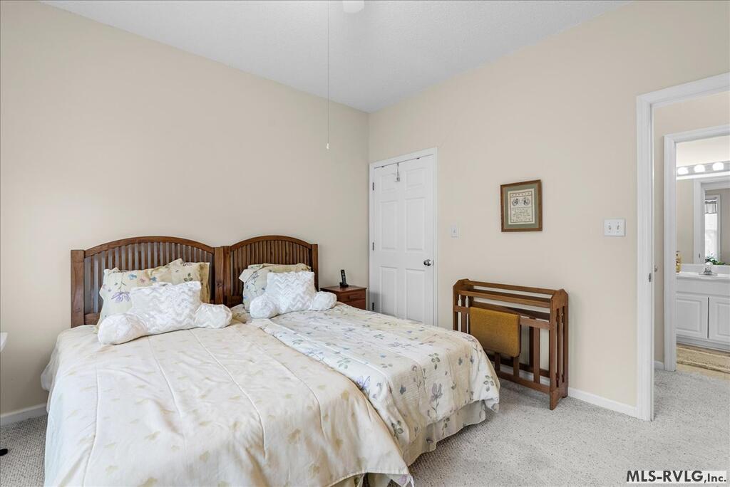 Townhouse/Condo at 220 Beaver Creek Dr., South Hill VA 23970, photo 23 of 41