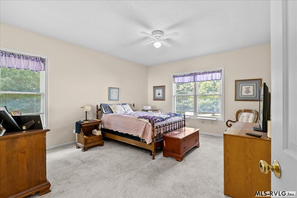 Townhouse/Condo at 220 Beaver Creek Dr., South Hill VA 23970, photo 26 of 41