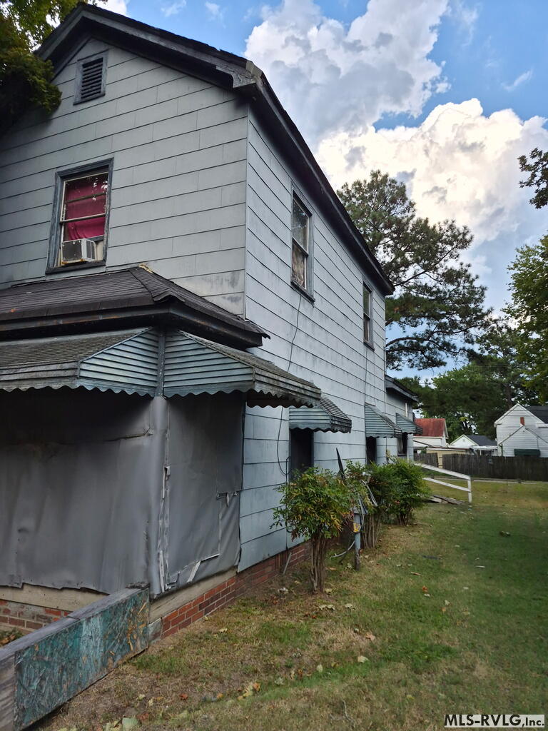 Residential/Vacation at 314 Madison St, Roanoke Rapids NC 27870, photo 2 of 8