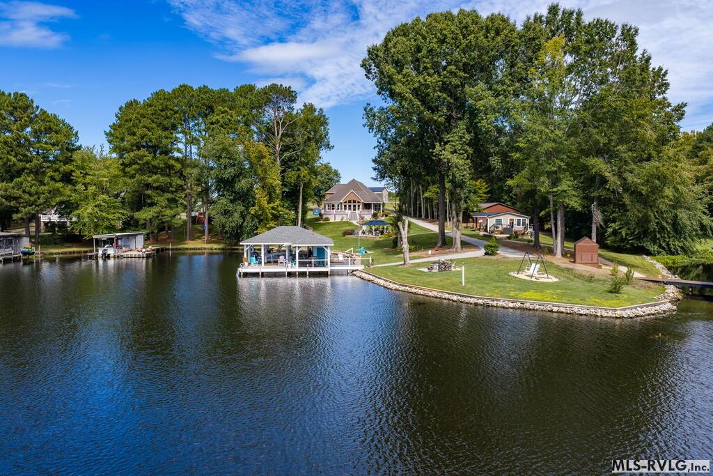 341 Piney Point Circle, Bracey VA 23919