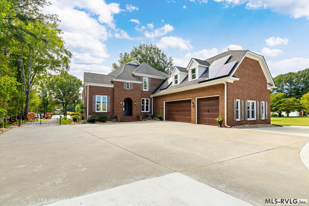Residential/Vacation at 341 Piney Point Circle, Bracey VA 23919, photo 5 of 96