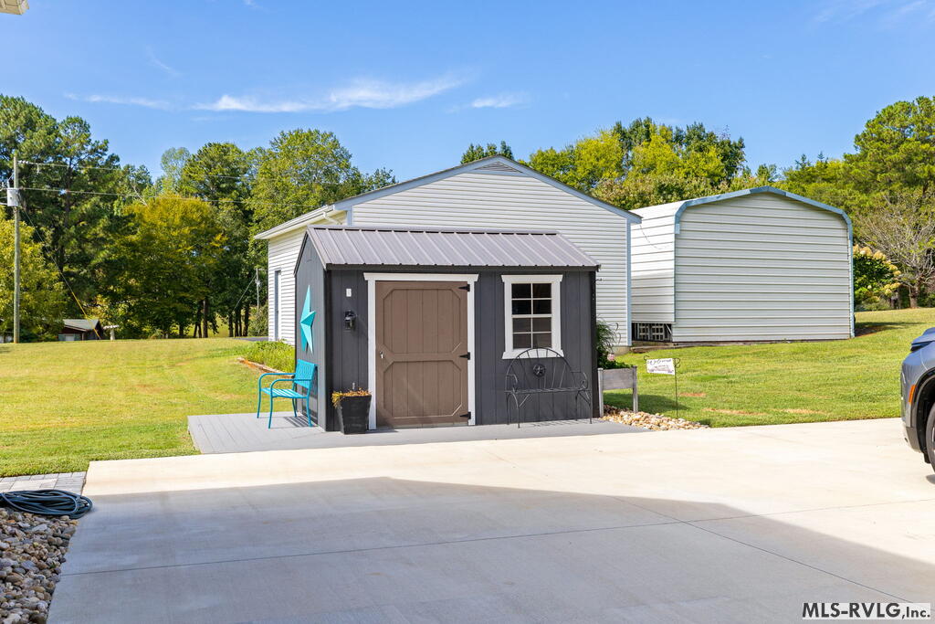 Residential/Vacation at 341 Piney Point Circle, Bracey VA 23919, photo 60 of 96