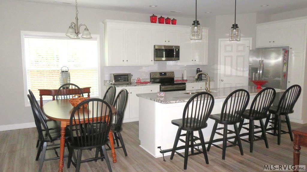 Townhouse/Condo at 107 Savannah Circle, Roanoke Rapids NC 27870, photo 10 of 41