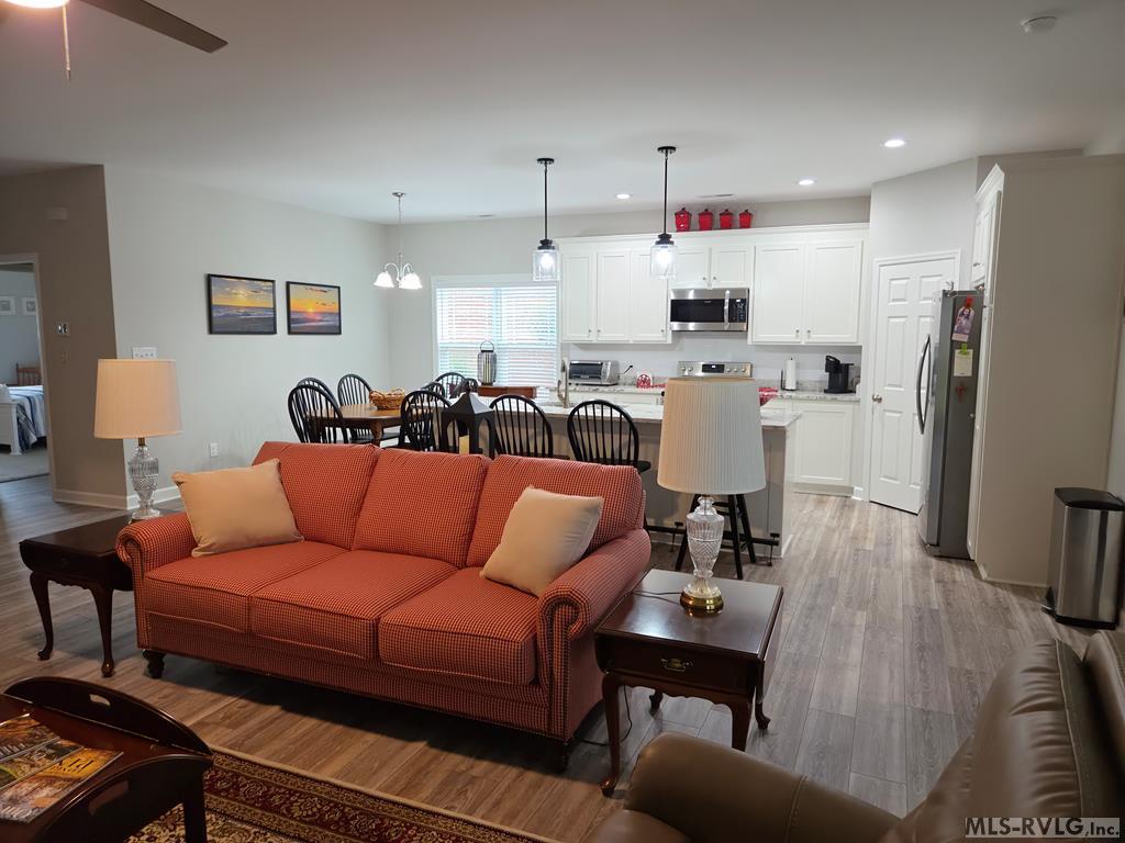 Townhouse/Condo at 107 Savannah Circle, Roanoke Rapids NC 27870, photo 6 of 41