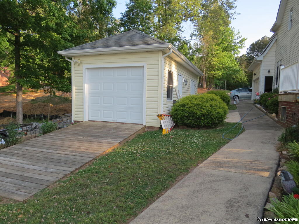 12X30 GARGE/STORAGE SHED A - 40 Anchor Court, Roanoke Rapids NC 27870